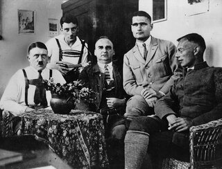 Adolf Hitler, Emil Maurice  Hermann Kriebel, Rudolf Hess i Friedrich Weber w więzieniu Landsberg po puczu monachijskim