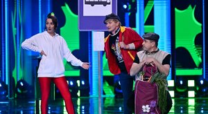 Miniatura: Celebryci wystawili ich do wiatru. Kabaret...