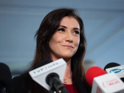 Miniatura: Niepokojące działania rządu? Zajączkowska:...