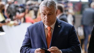 Miniatura: Orban: Nie możemy wprowadzić obowiązkowego...