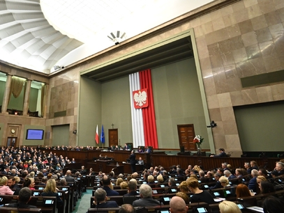 Miniatura: Sejm głosował ws. "babciowego". Posłowie...