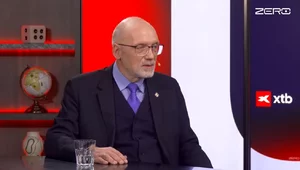 Miniatura: Kłótnia historyków. Prof. Nowak...