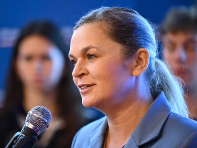 Miniatura: Policjant oskarżony po 4 latach. Użył gazu...