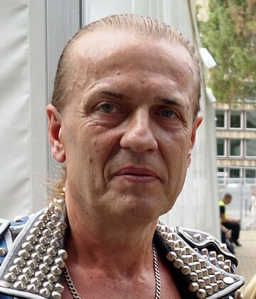Andrzej Nowak, gitarzysta w&nbsp;zespołach TSA i&nbsp;Złe Psy