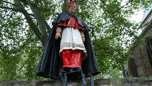 Miniatura: Niemcy: Usunięto pomnik kardynała...