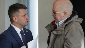 Miniatura: "A to sobie składaj pozew". Zimoch o...