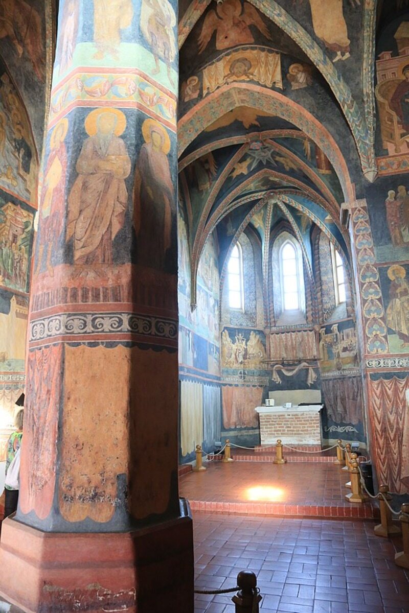 Tę niezwykłą Kaplicę Trójcy Świętej można zobaczyć w: