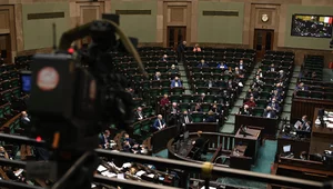 Miniatura: "PiS wmawia, że PCK nie wstanie"....