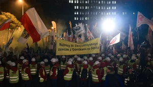 Miniatura: Rolnicy i transportowcy wsparli protest...