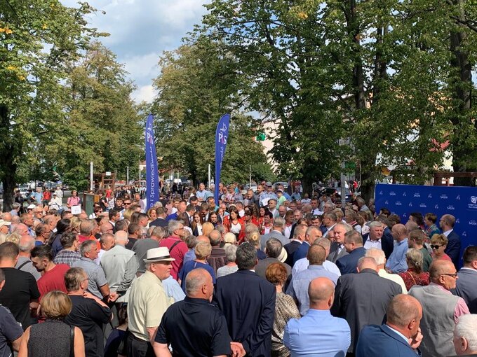 Spotkanie premiera z&nbsp;mieszkańcami