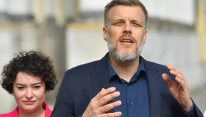 Miniatura: "Do budy". Zandberg odpowiada Żukowskiej