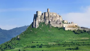 Miniatura: Zapierają dech. 10 największych zamków w...