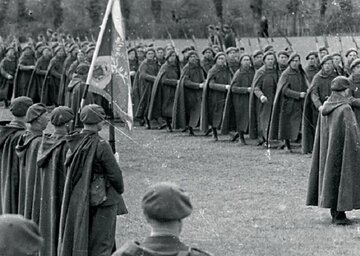 Wręczenie sztandaru Samodzielnej Brygadzie Strzelc&oacute;w Podhalańskich.