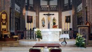 Miniatura: Konsekracja dziewic w Warszawie. Wśród...