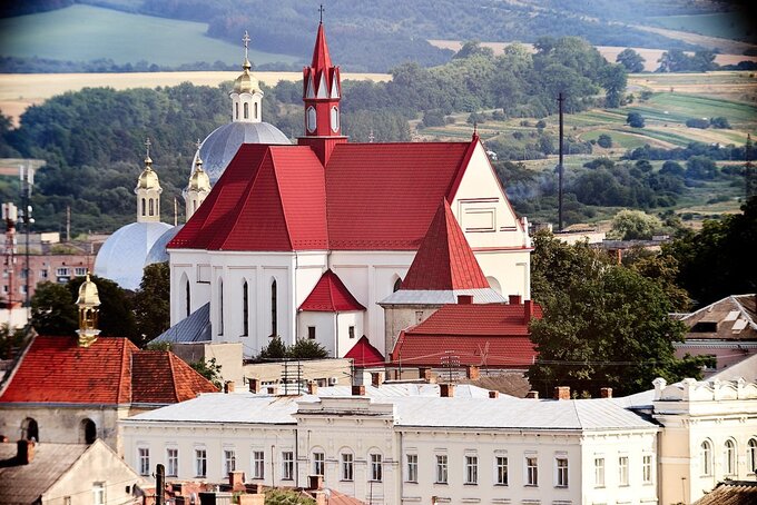 Kościół św. Piotra i św. Pawła, Brzeżany