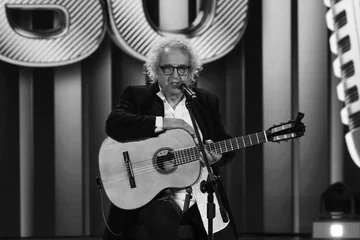 Tadeusz Woźniak podczas koncertu w Opolu 