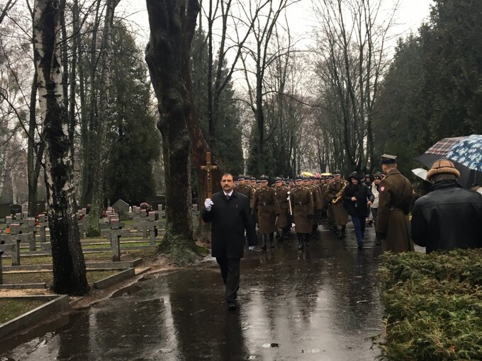 Pogrzeb płk. Matuszewskiego i mjr. Rajchamna na Wojskowych Powązkach