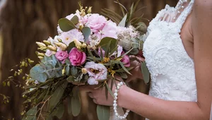 Miniatura: Wesela ogniskami koronawirusa?...