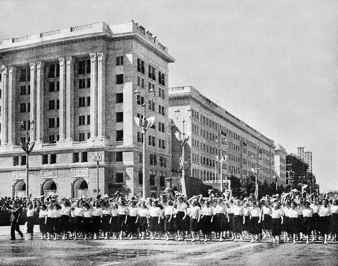 Pochód młodzieży w dniu 22 lipca 1952 roku