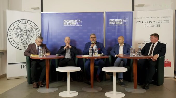 "Ks. Franciszek Blachnicki &ndash; kapłan, kt&oacute;ry rzucił rękawicę Kremlowi" &ndash; dyskusja w&nbsp;Przystanku Historia IPN