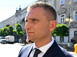 Miniatura: Bąkiewicz robi z ludzi idiotów