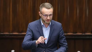 Miniatura: "Bydlak mnie dopadł". Poseł zakażony...