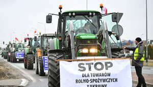 Miniatura: Ukraińcy zastraszają polskiego rolnika....