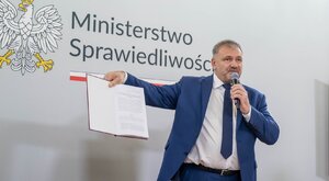 Miniatura: Żurek pokazał "ustawę praworządnościową"....