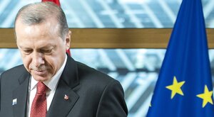 Miniatura: "Polska, jak Erdogan, straszy Europę...