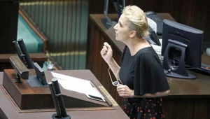 Miniatura: Mąż europoseł Lewicy zatrudniony w...