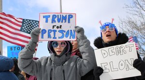 Miniatura: Protesty przeciwko Trumpowi w USA....