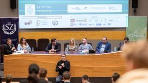 Miniatura: Prezentacja raportu pt. Atomowa Dyplomacja