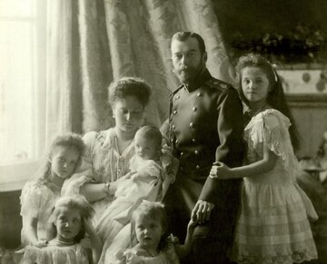 Car Mikołaj II&nbsp;z&nbsp;rodziną, 1904&nbsp;r.