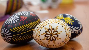 Miniatura: "Magia" wielkanocnych pisanek. Zdobienie...