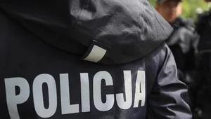 Miniatura: Gwałt na komendzie. Policja w Piasecznie...