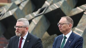 Miniatura: Delegalizacja partii Brauna? "Szeroko...