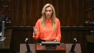Miniatura: Celebrytka zaskoczyła w Sejmie. "Wstyd"
