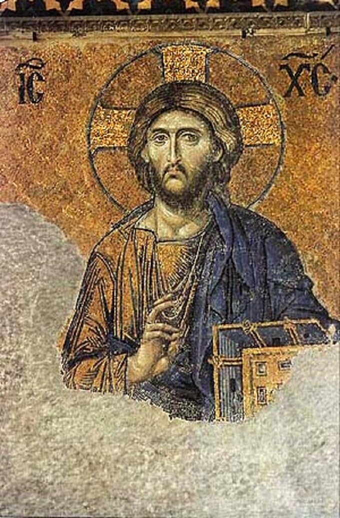 Najsłynniejsza z ocalałych mozaik bizantyńskich z kościoła Hagia Sophia – Deesis: Chrystus Pantokrator otoczony przez Maryję Dziewicę i Jana Chrzciciela. Mozaika pochodzi z XII stulecia