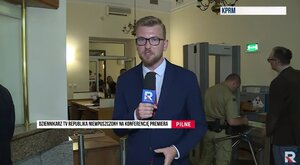 Miniatura: Rząd blokuje dziennikarzy TV Republika....