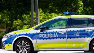Miniatura: Ruszył z nożem na policjantów. Został...