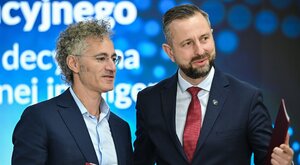 Miniatura: Palantir wchodzi do Polski. Kontrowersyjna...