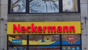 Miniatura: Upadł turystyczny gigant. Polski...