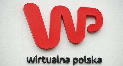 Miniatura: WP alarmuje o naciskach na media. W tle...