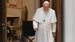 "Z niepokojem śledzę gwałtowne wydarzenia". Papież apeluje o dialog w Iraku