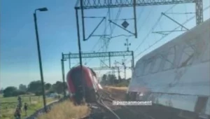 Miniatura: Zderzyły się dwa pociągi. Trwa akcja służb