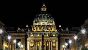 Watykan: Kobiety coraz bardziej wnoszą swój cenny wkład w Kościół