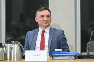 Miniatura: Porażka rządzących. Sąd uchylił decyzję...