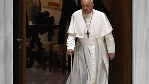 Miniatura: Watykan: Potrzebujący zjedli obiad z papieżem