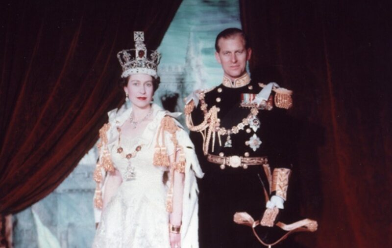 W którym roku odbyła się koronacja Elżbiety II?