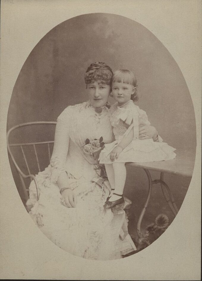 Stefania, żona Rudolfa Habsburga wraz z ich córką Elżbietą